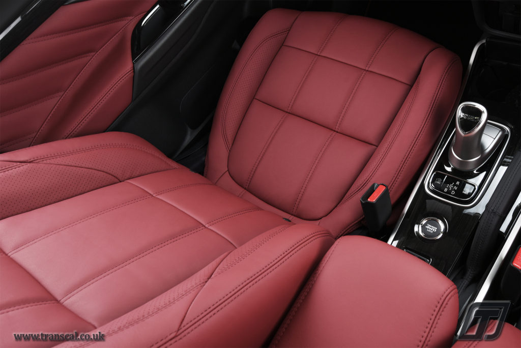 Mitsubishi L200 leather interiors